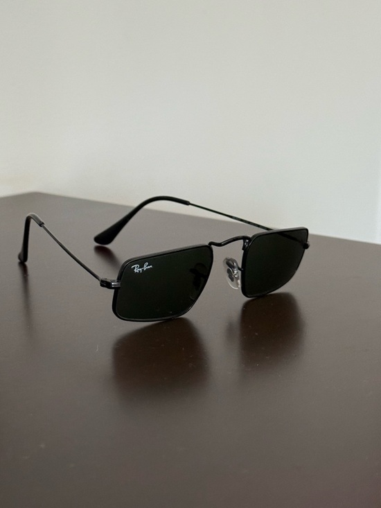 Ray-Ban RB3957 Julie Sunglasses in black main image 4